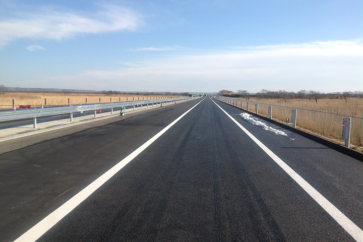 アスファルトプラントによる安定供給